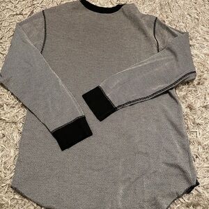 Classic Black and Gray Crewneck reversible thermal